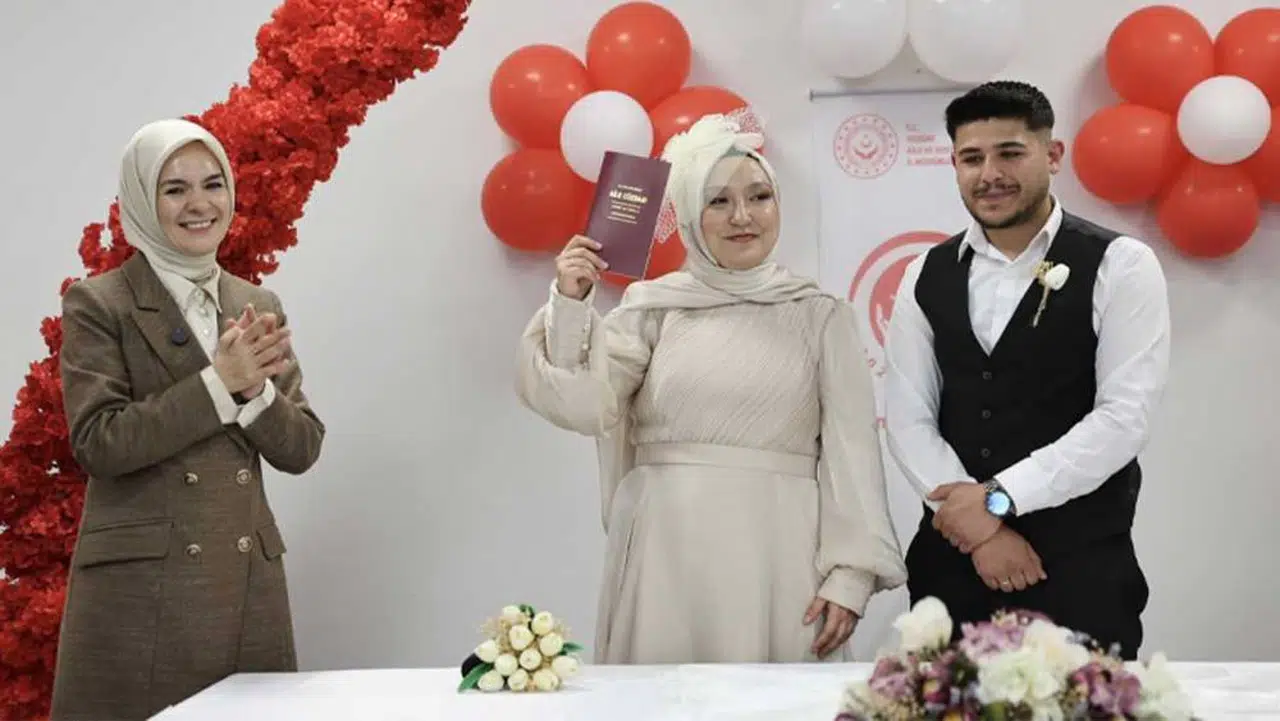 Bakan Göktaş: “Aile ve Gençlik Fonu’na başvuran genç sayısı 100 bini aştı”