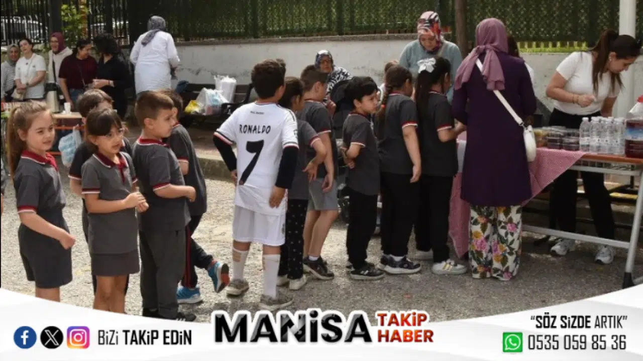 Manisa'da kermes etkinliği büyük ilgi gördü