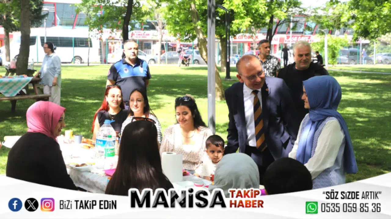 Turgutlu Belediyesi’nden Minikler ve Annelerine Unutulmaz Anneler Günü Kutlaması