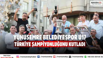 Yunusemre Belediyespor U17 Türkiye Şampiyonluğunu Kutladı