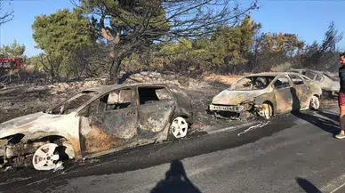 Seferihisar'da yaklaşık 50 araç yandı