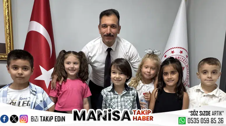 Geleceğin Bilim İnsanları Yetişiyor Minik Eller Üretti, Müdür Uğurelli Takdir Etti