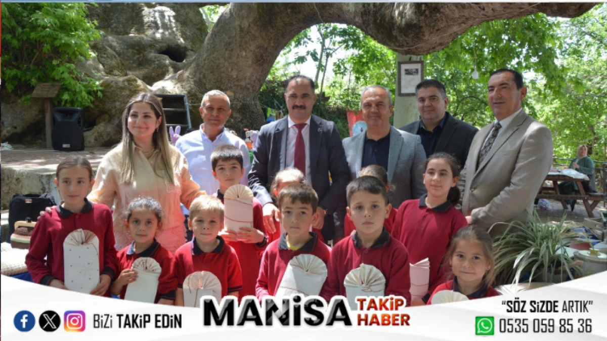 Demirci’nin 2 Bin Yıllık Anıt Çınarı Altında El Sanatları Şöleni