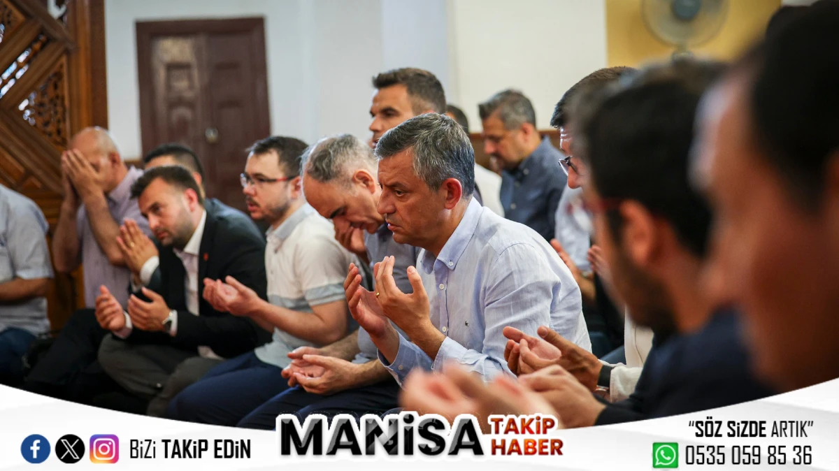 Özgür Özel, Ferdi Zeyrek İçin Düzenlenen Mevlit Programına Katıldı