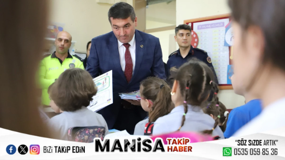 Saruhanlı Belediyesi’nden Miniklere Trafik Eğitimi, Sürücülere Şapka Sürprizi
