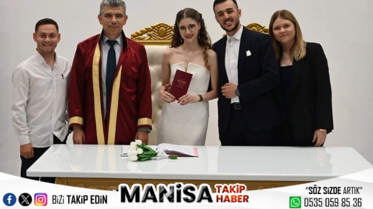 Soma’da Atatürk Kültür Merkezi’nde İlk Nikah Başkan Okur’dan